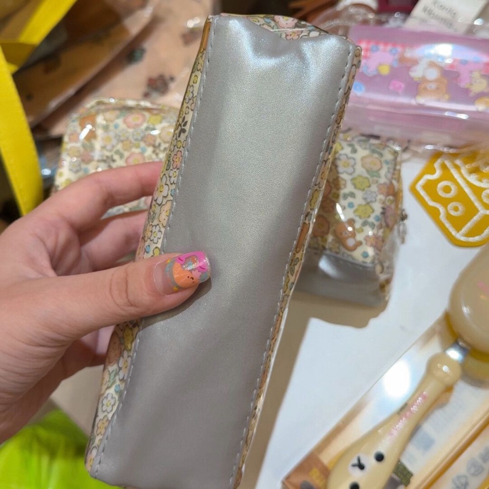 リラックマの美しい花柄ペンケース、可愛くて美しい収納バッグ、 - Good Floral & Wedding Decor Supply Photos のレビューと価格